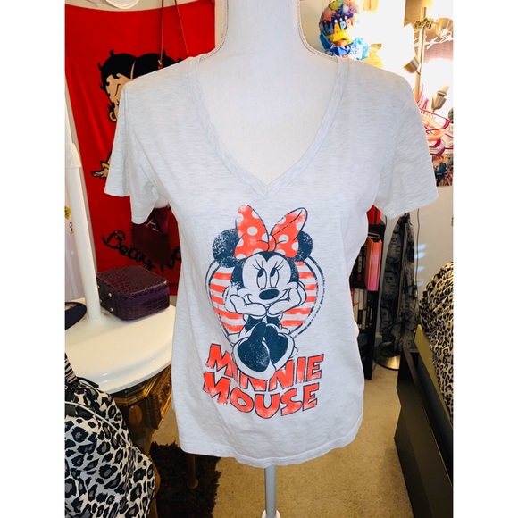 Red & Gray Disney Minnie Mouse Tee ❤️ - Picture 13 of 17
